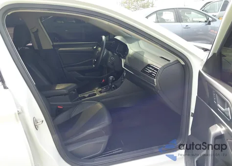 2019 Volkswagen Jetta 1.4T Sel z USA, uszkodzony, nr VIN 3VWE57BU2KM091379